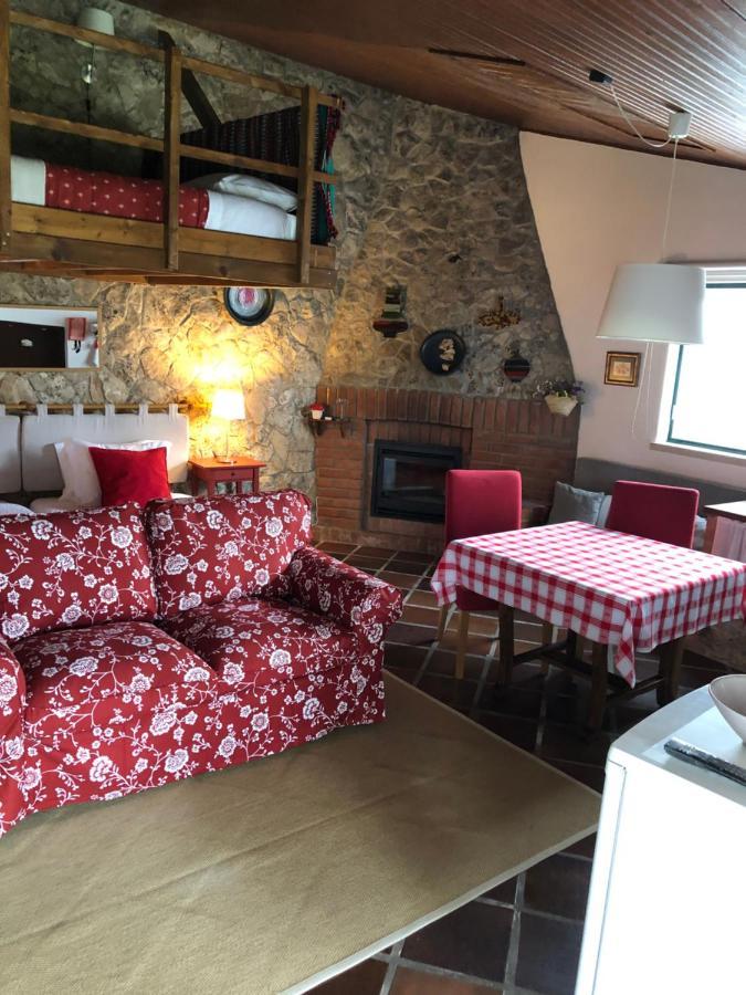 Casas Dos Infantes - Turismo Rural كالداس دا راينها المظهر الخارجي الصورة